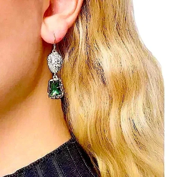ALEXIS BITTAR Double Drop Mismatched Green Crystal Dangle Earrings - Picture 3 of 12